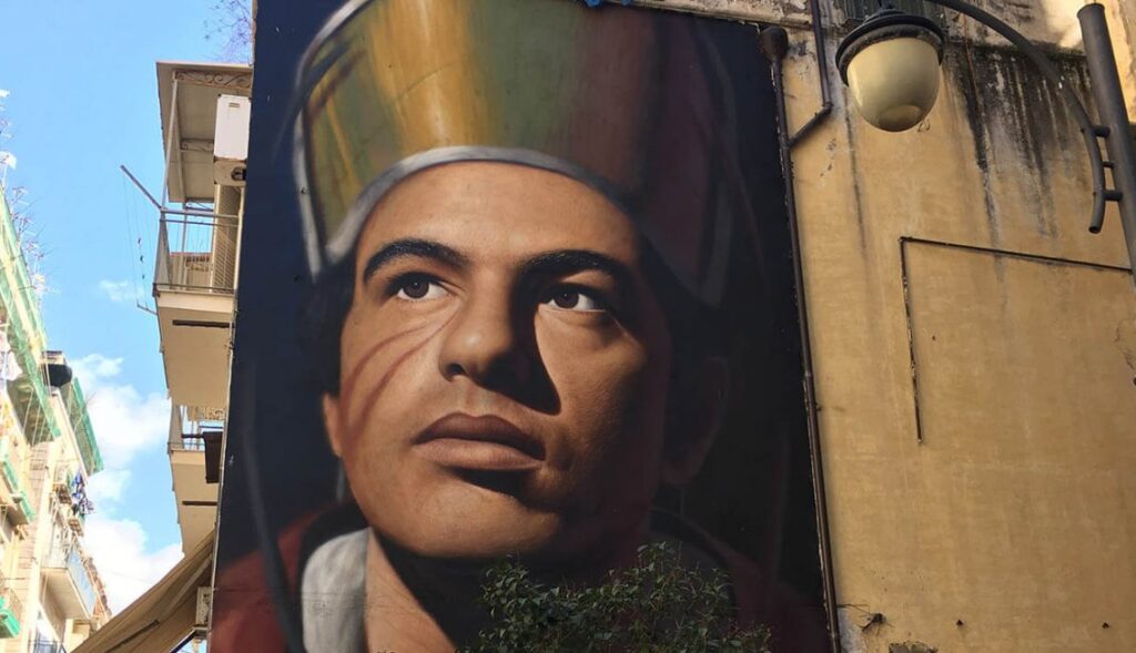 Urban art in Naples not only beautifies public spaces, but also celebrates the historical memory and cultural identity of a people who, through football, cinema, music and religion, have been able to create true world icons.